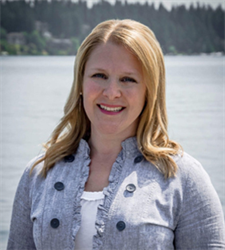 Christy Mays headshot